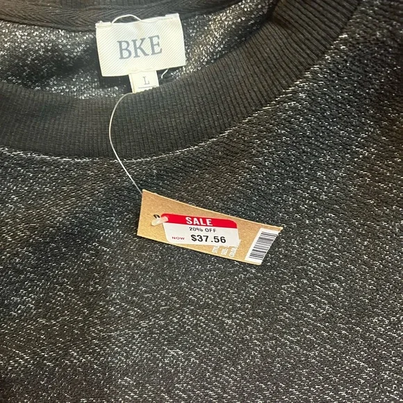 BKE French Terry Pullover cinch sides NWT - Picture 7 of 8